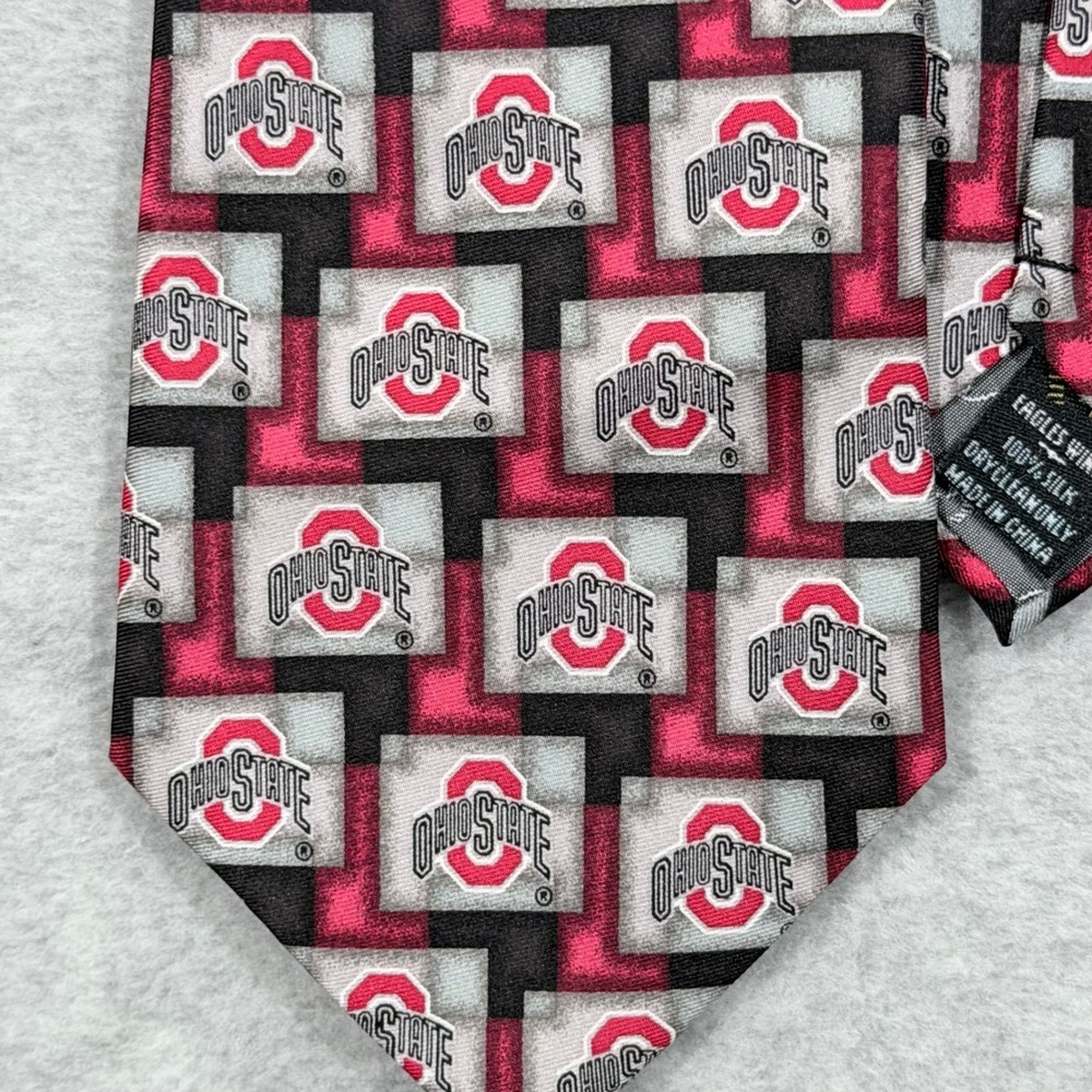 Eagles Wings Ohio State Buckeyes Mens OS‎ Red Silk Tie NCAA Logo Pattern
